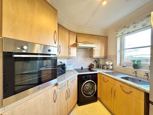 Photo 6- click for photo gallery